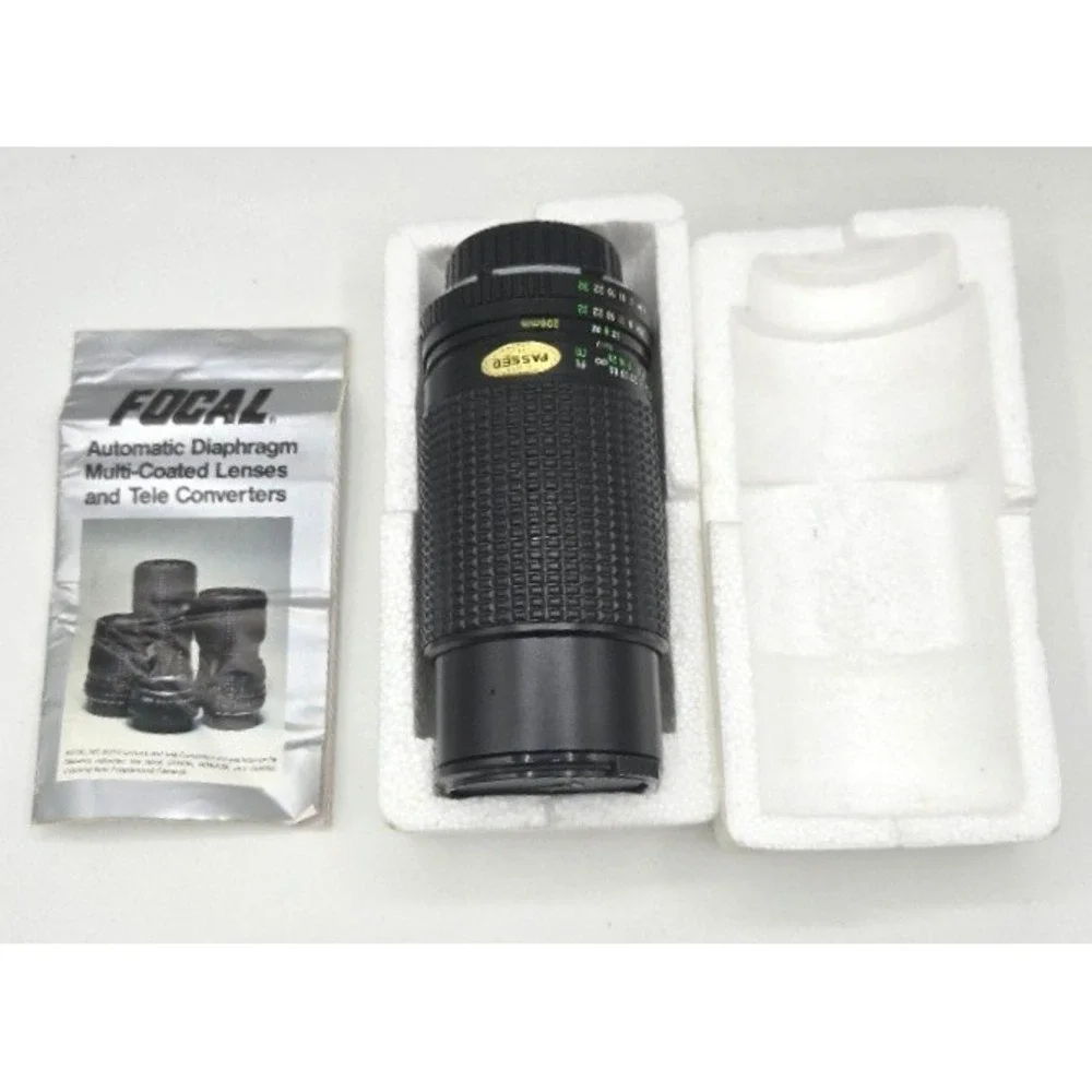 Focal 80-200mm f/4.5 One Touch Macro Focus Zoom Lens for Minolta MD Mount
